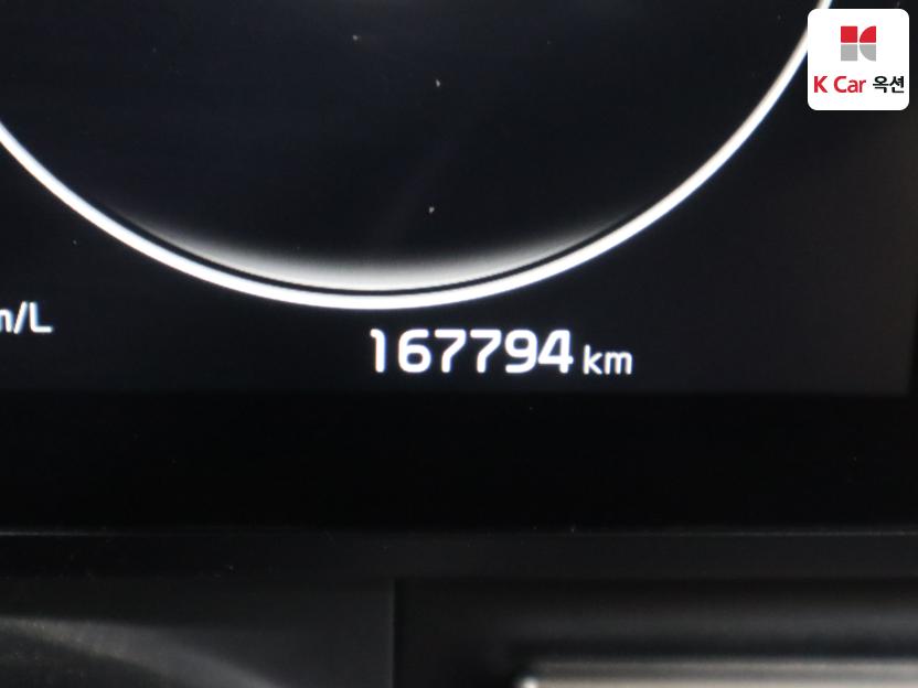 2021 - kia carnival