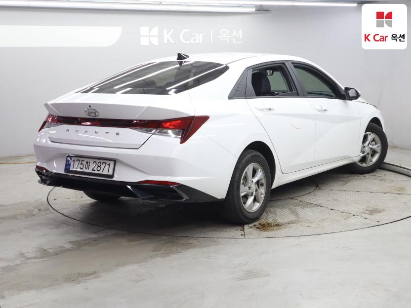 2023 - hyundai avante