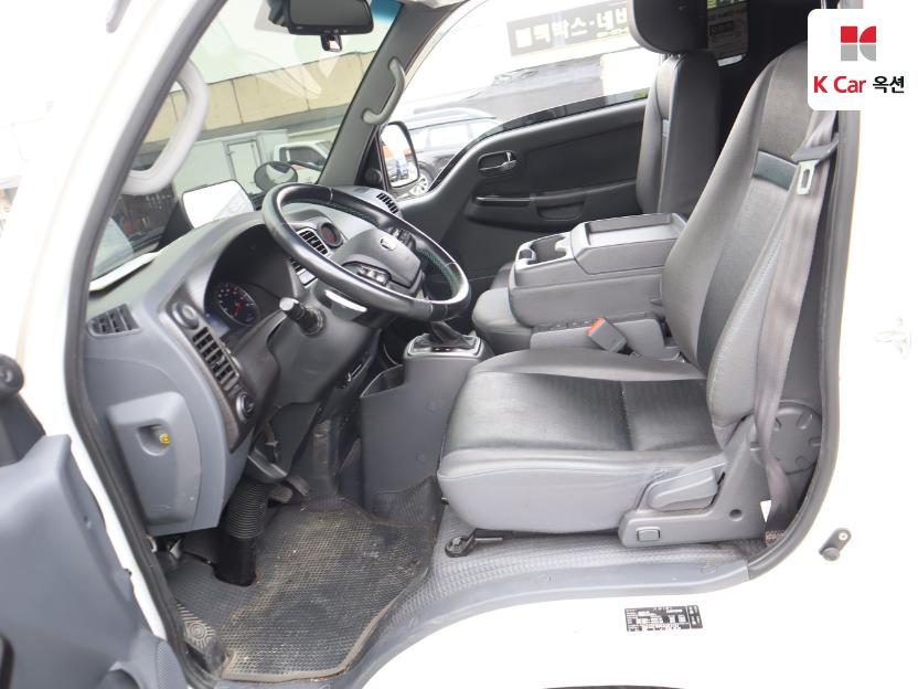 2021 - kia bongo iii