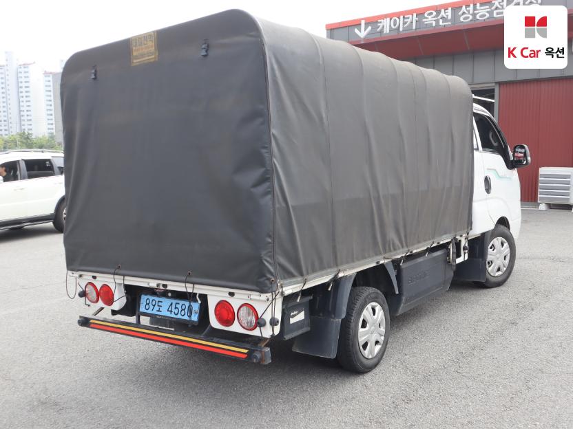 2021 - kia bongo iii