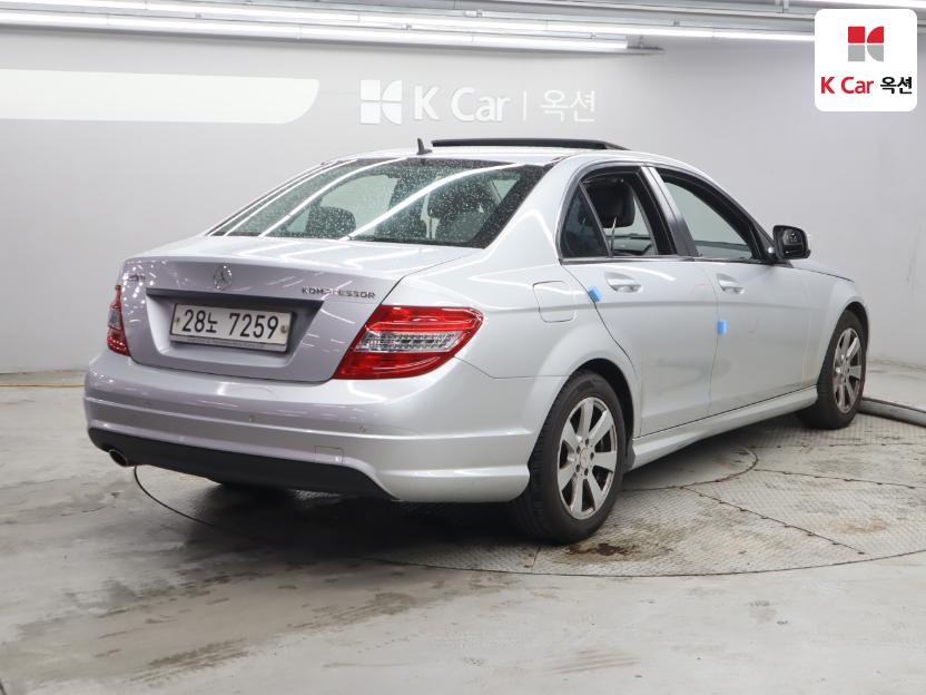 2009 - mercedes-benz c200k