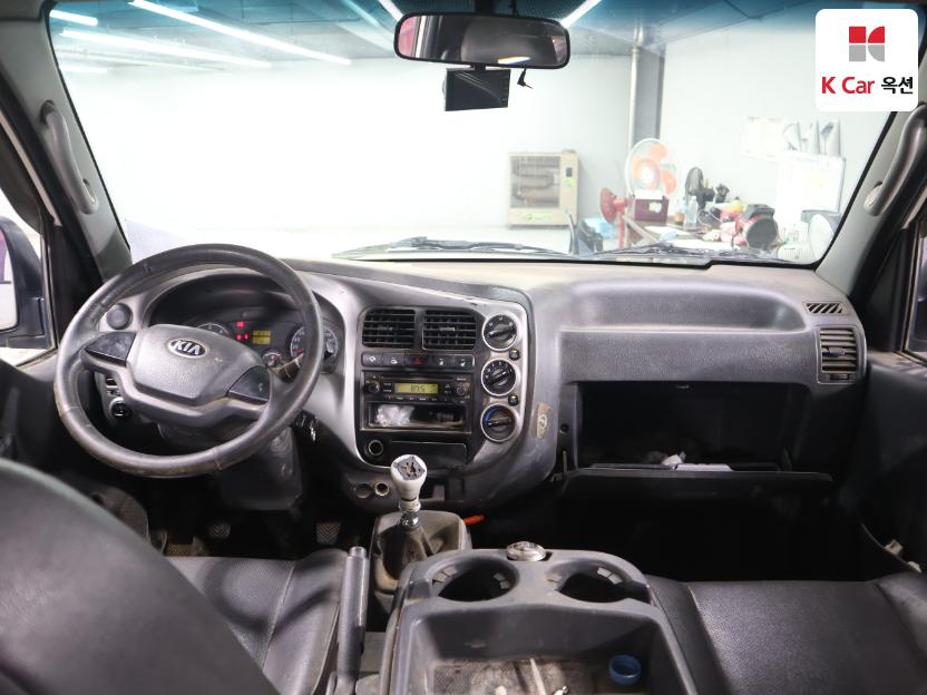 2014 - kia bongo iii