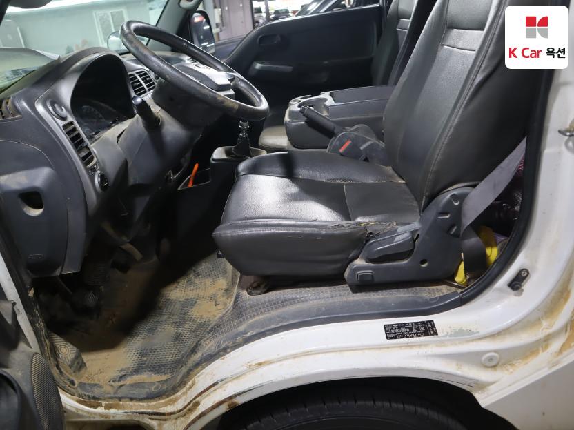 2014 - kia bongo iii