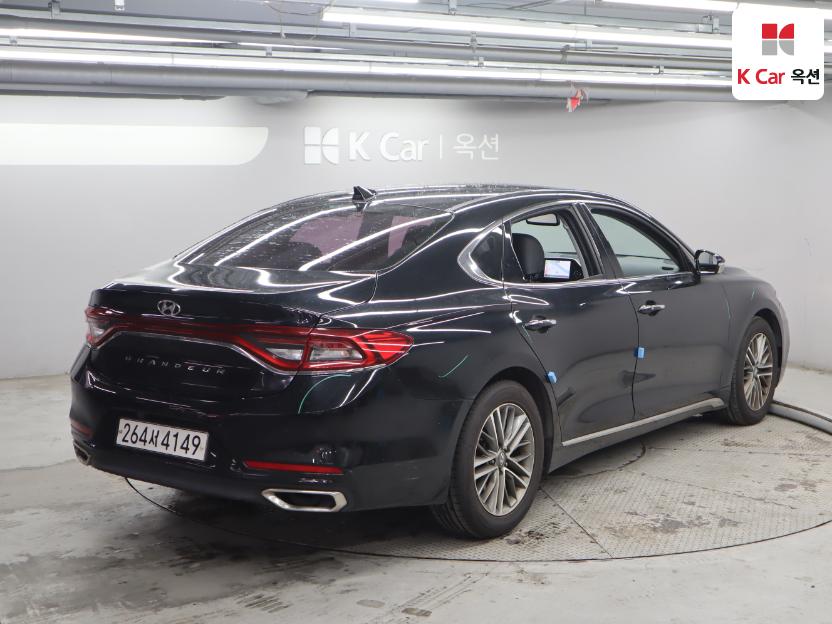 2018 - hyundai grandeur