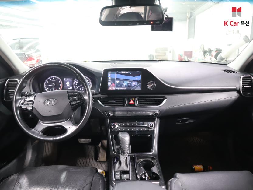 2018 - hyundai grandeur