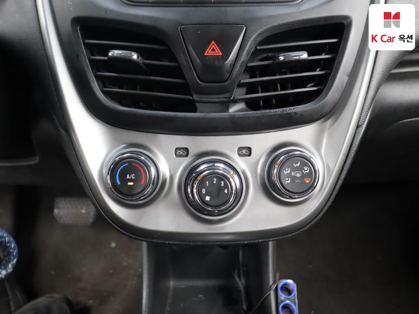2016 - chevrolet spark