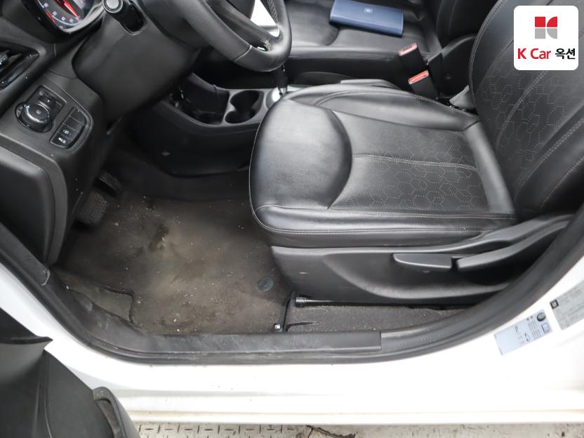 2016 - chevrolet spark