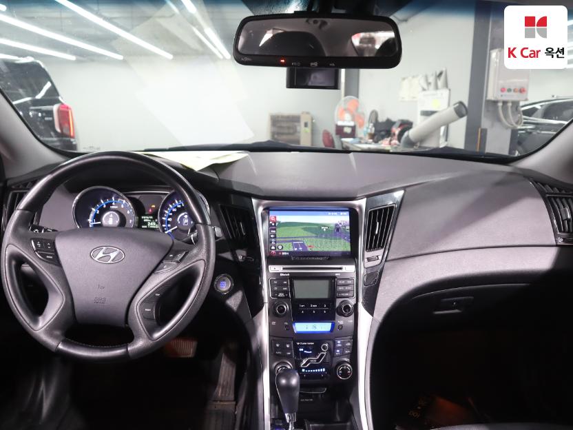 2011 - hyundai sonata