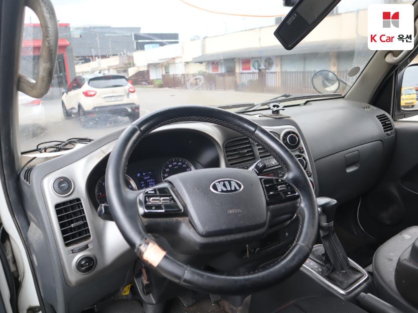2020 - kia bongo iii