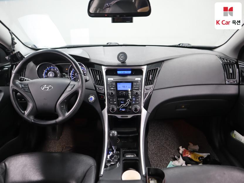 2011 - hyundai sonata