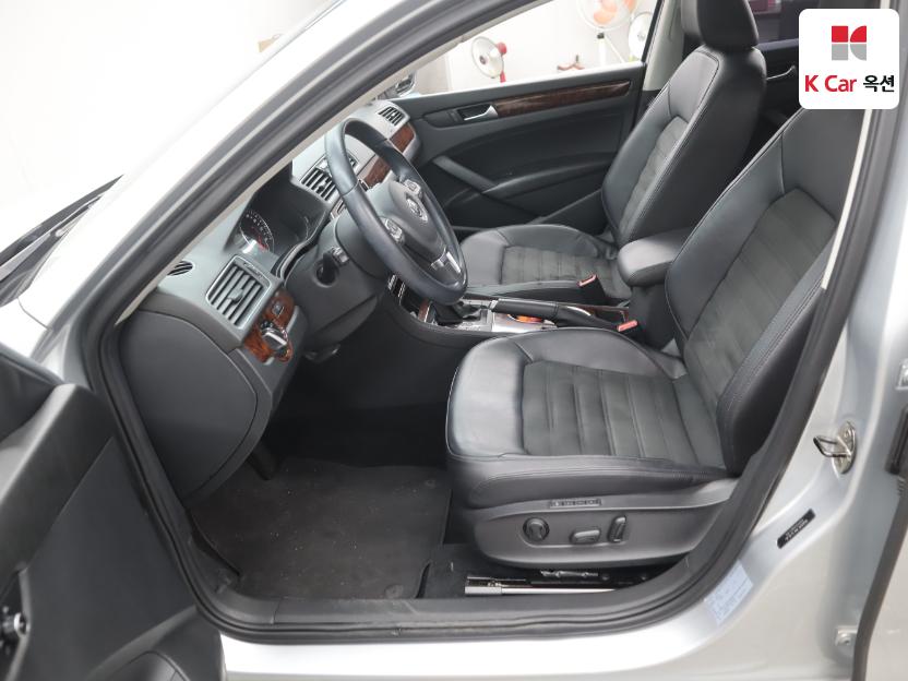 2013 - volkswagen passat