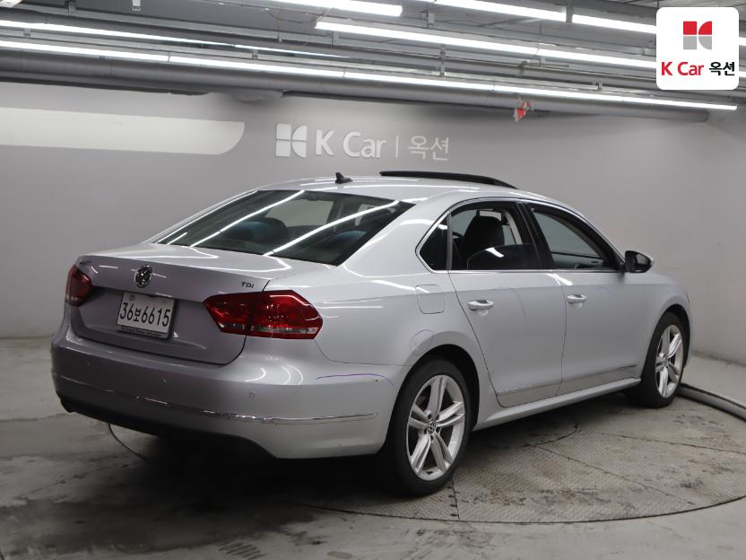 2013 - volkswagen passat