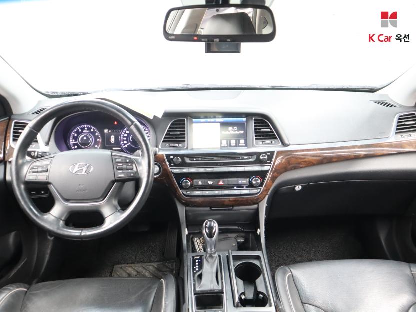 2018 - hyundai aslan
