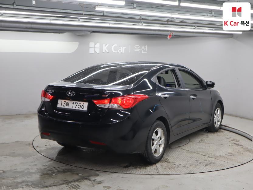 2013 - hyundai avante