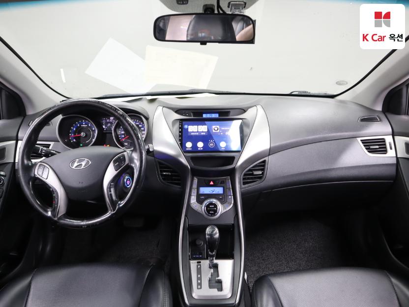 2013 - hyundai avante