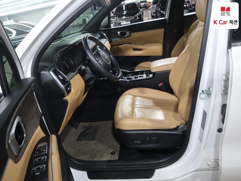2023 - kia sorento