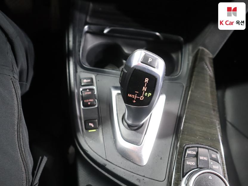 2016 - bmw 3 series