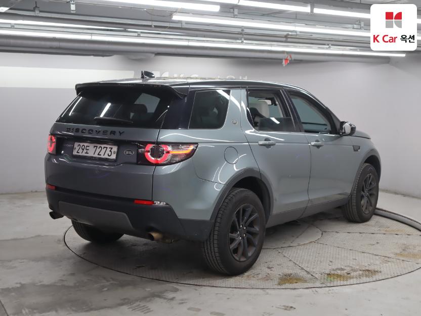 2018 - land rover discovery