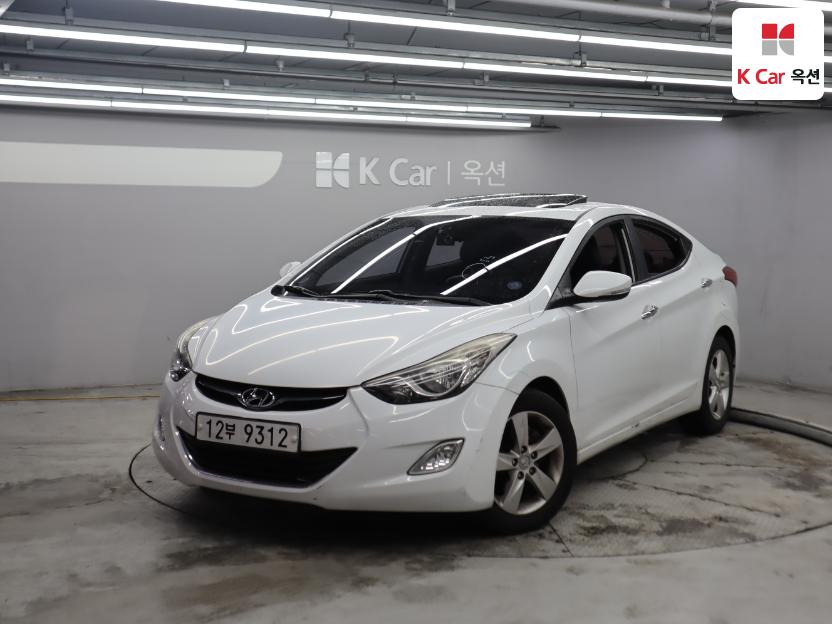 2012 - hyundai avante