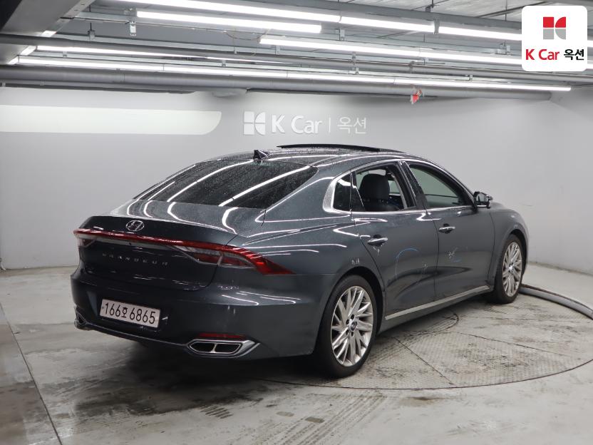 2022 - hyundai grandeur