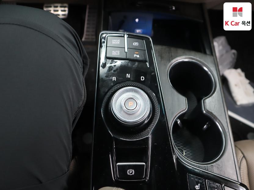 2023 - kia k8