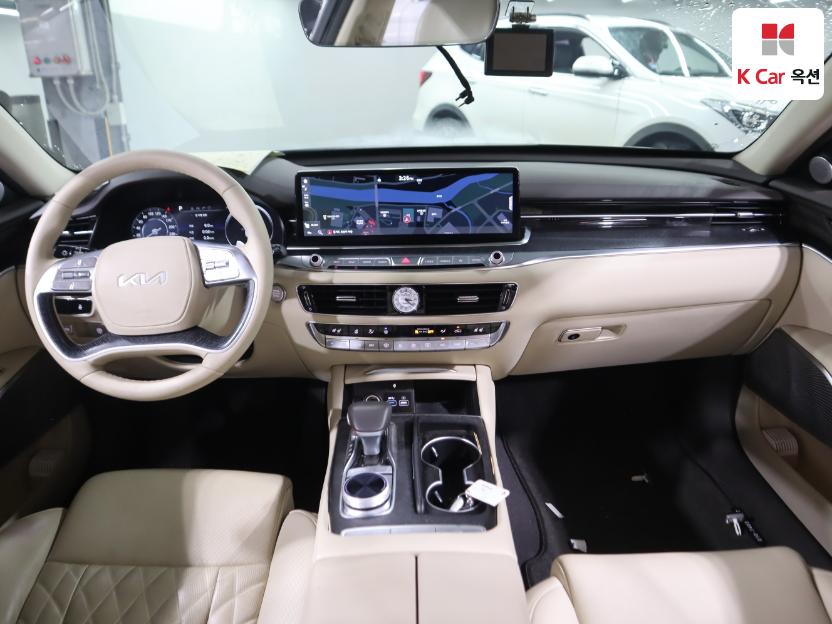 2022 - kia k9