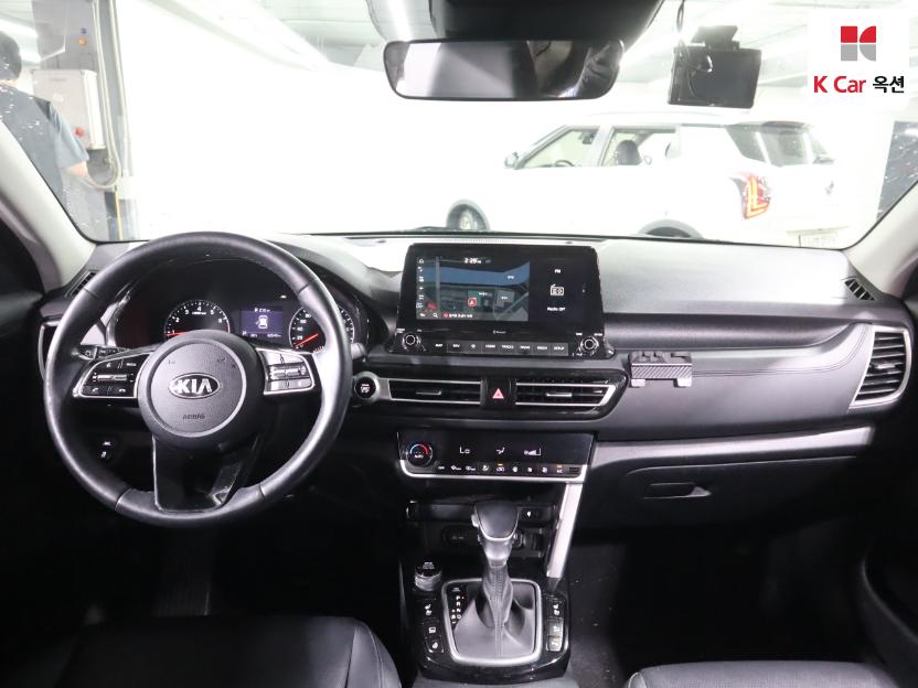 2020 - kia seltos