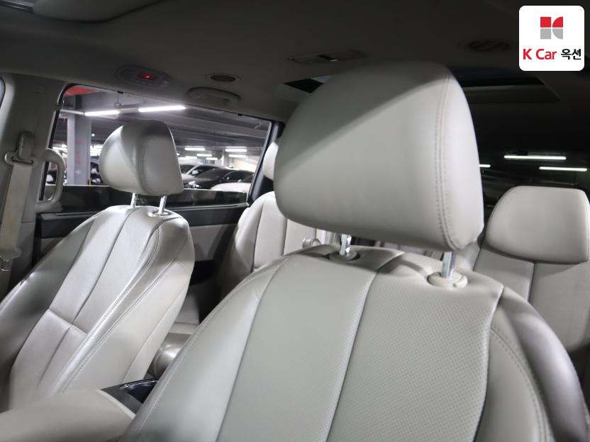 2016 - kia carnival