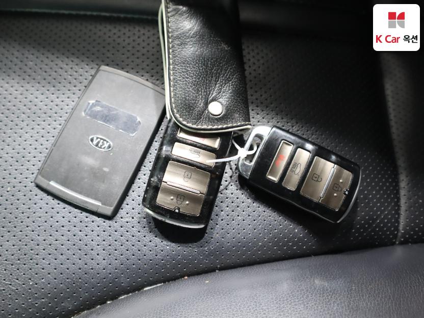 2013 - kia k9