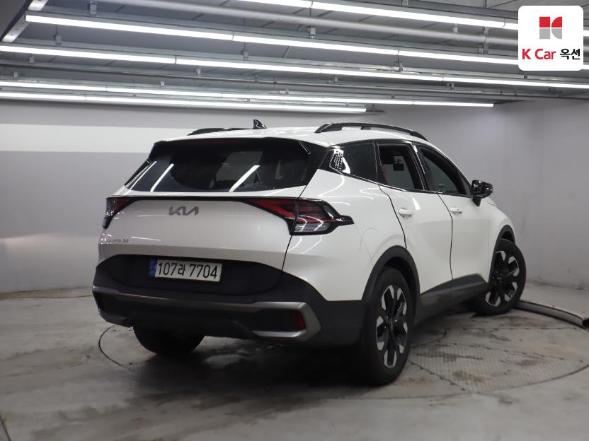 2022 - kia sportage