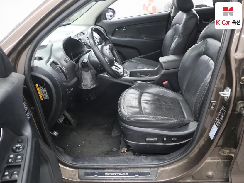2011 - kia sportage
