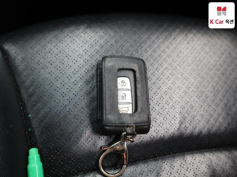 2012 - hyundai accent