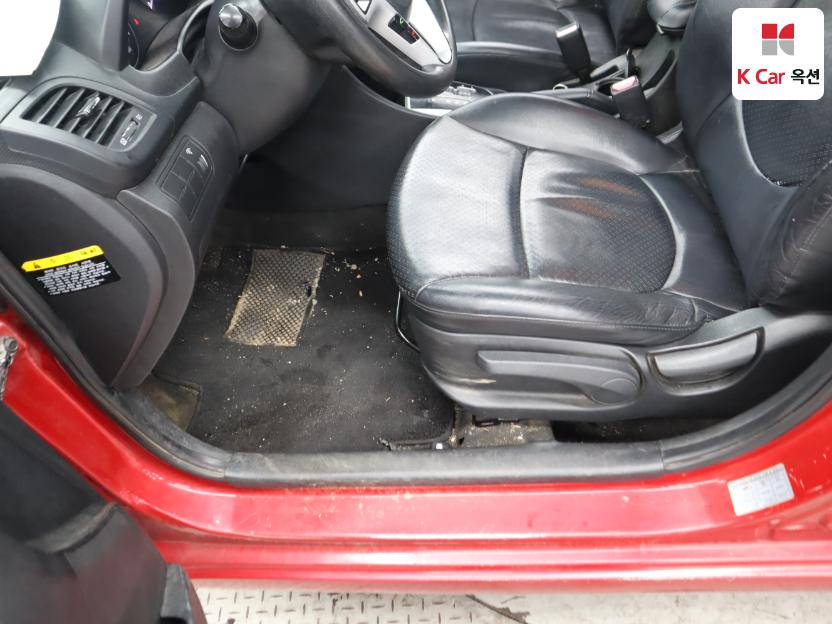 2012 - hyundai accent