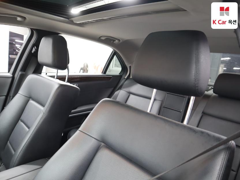 2012 - mercedes-benz e200