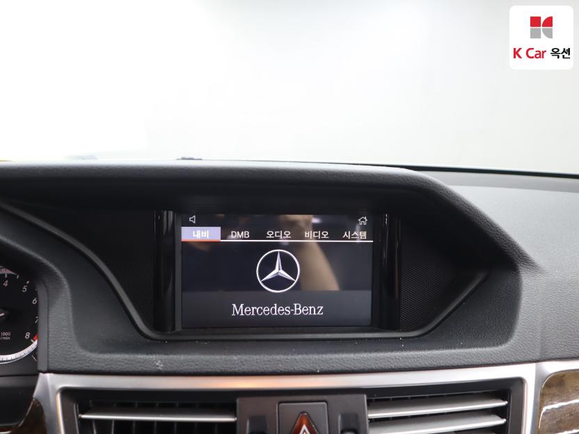 2012 - mercedes-benz e200
