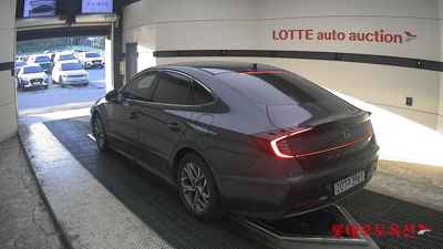 هيونداي سوناتا 2023 — صورة 2