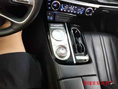 جينيسيس G80 2022 — صورة 6