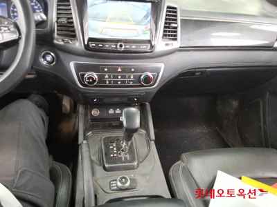 سانج يونج Rexton 2023 — صورة 7