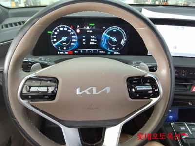 كيا K8 2023 — صورة 8