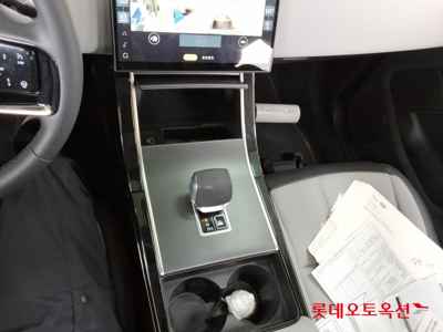 Land Rover Range Rover 2025 — صورة 5