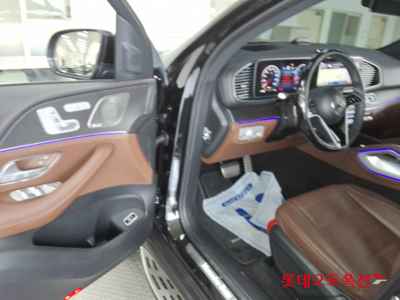 Mercedes-Benz Gls 450D 2024 — صورة 3