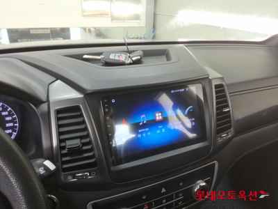 سانج يونج Rexton 2023 — صورة 6