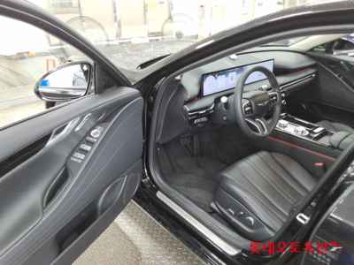 جينيسيس G80 2026 — صورة 4