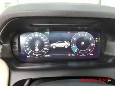 Land Rover Discovery 2022 — صورة 10