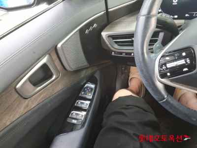 كيا K8 2022 — صورة 9