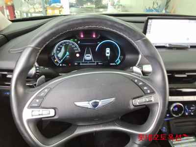 جينيسيس G80 2022 — صورة 10