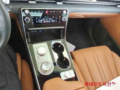جينيسيس Gv80 2024 — صورة 5