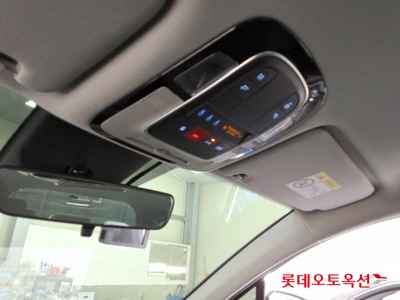هيونداي سانتافي 2023 — صورة 8