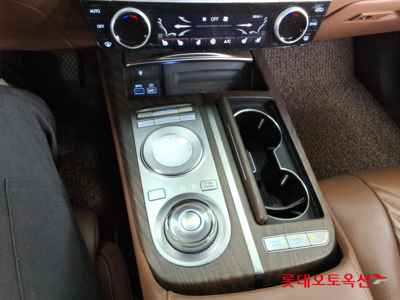 جينيسيس G80 2022 — صورة 6