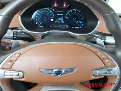 جينيسيس G80 2022 — صورة 9